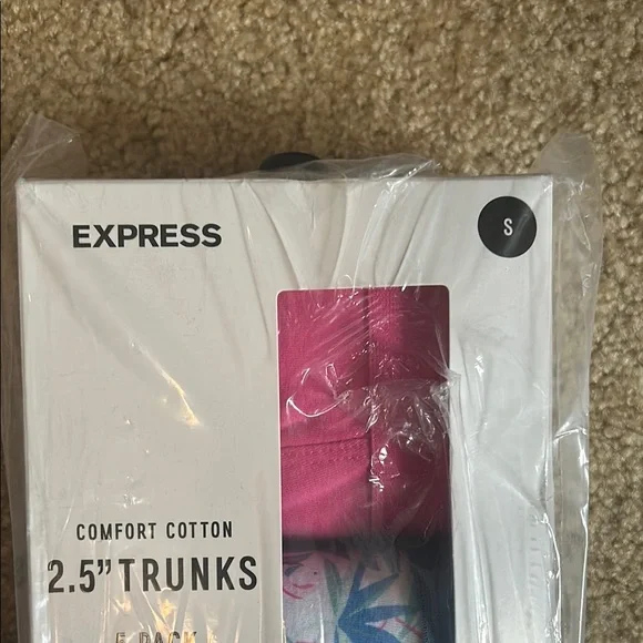 (NWT)Express Men's 2.5" Trunks 5 Pack - Picture 2 of 3